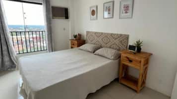 3 habitaciones, tabla de planchar con plancha, wifi y ropa de cama