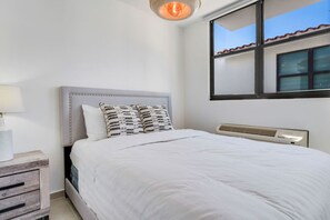2 bedrooms, desk, iron/ironing board, travel cot