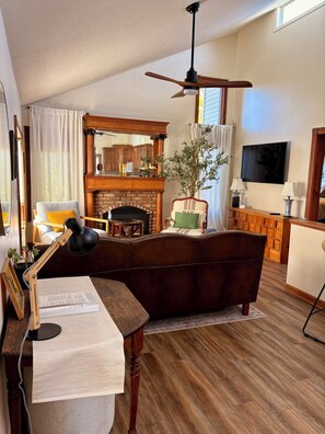 Téléviseur connecté, foyer