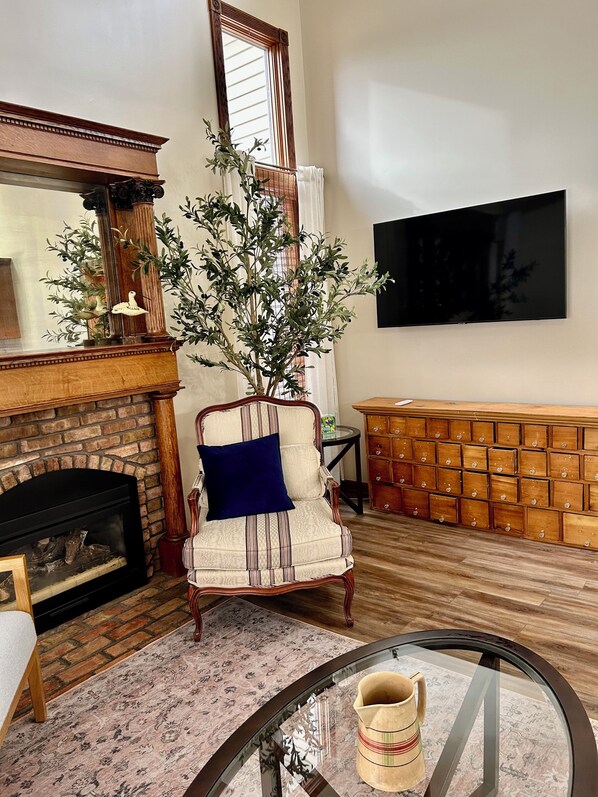 Älytelevisio, takka