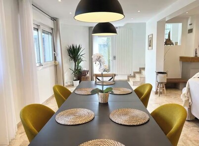 Villa golden heaven near Paris with 4 parking 3bedroom /2sdb/WIFI 580 in Mbits