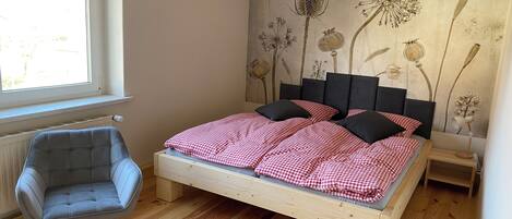 1 chambre, lit de bébé portatif, Wi-Fi, literie fournie