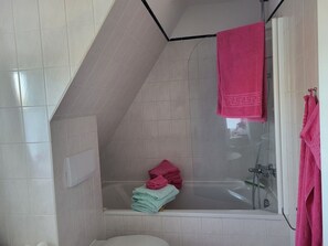 單棟房屋 | 浴室