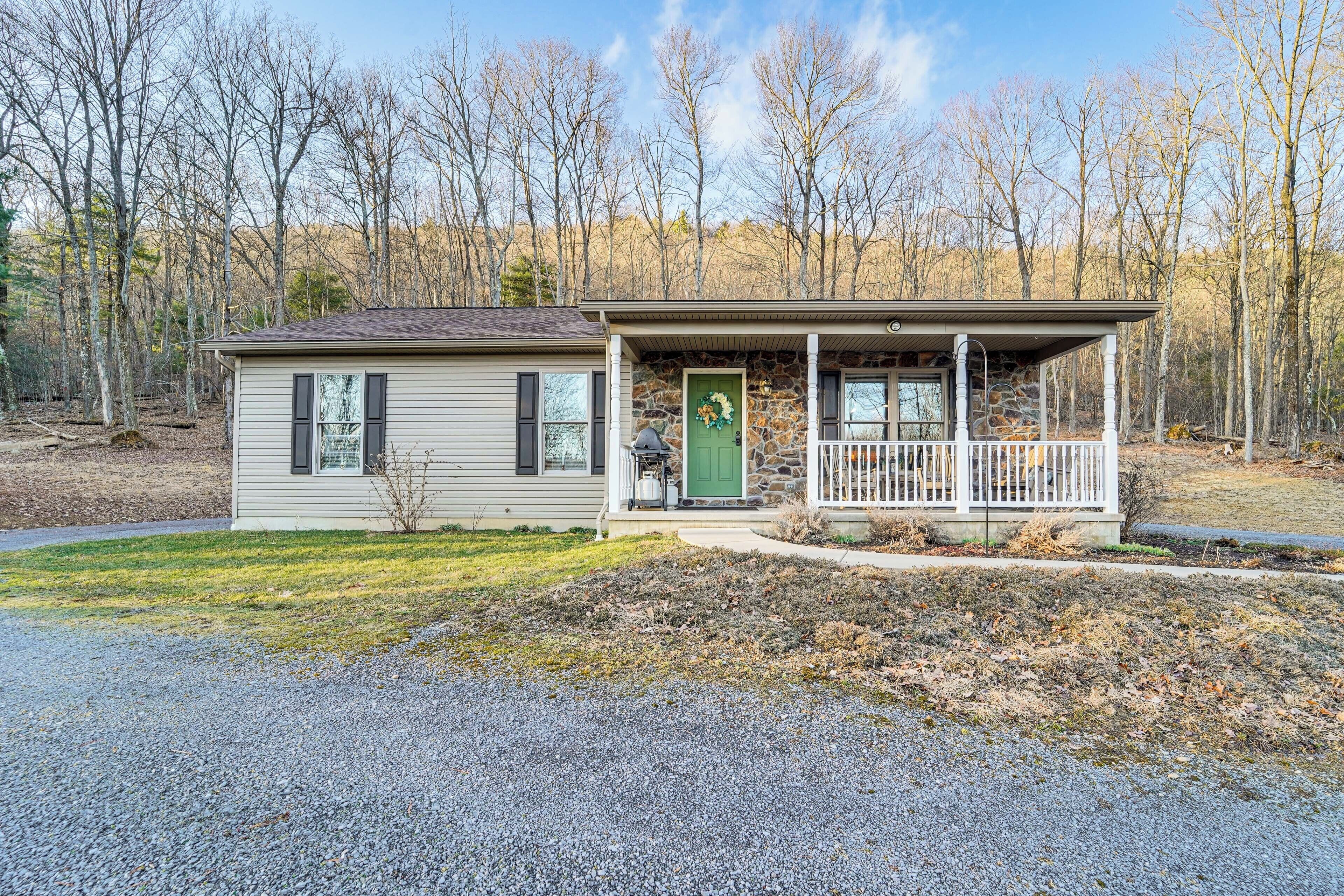 Woodward Vacation Rental | 4BR | 2BA | 2 Steps to Enter | 1,150 Sq Ft