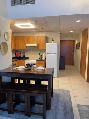 In-room dining - Amazing Marina View - 1 BR Apartment  (Dubai)