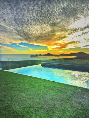 Pool - Rooftop Infinity Pool Condo Cabo San Lucas • Modern 2BR El Tezal | 202 (Cabo San Lucas)