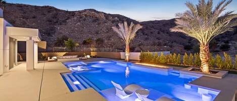 Outdoor pool, a heated pool