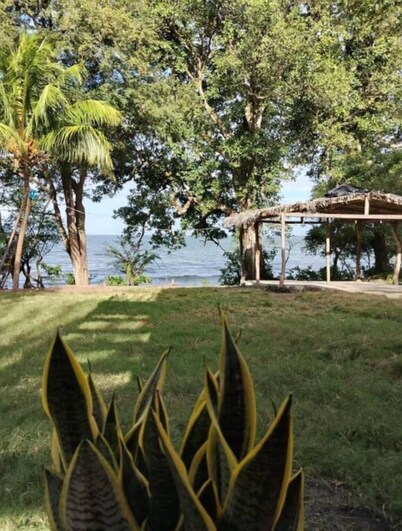 Private cottage on the shores of the lake on the wonderful island of Ometepe