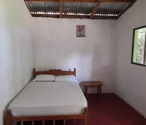 WiFi, bed sheets
