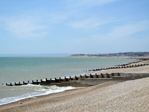 Fishing - 3 bedroom accommodation in St Leonards On Sea, near Hastings (St Leonards On Sea, near Hastings)
