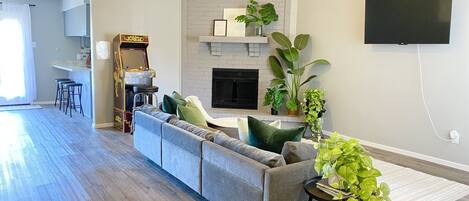 تلفزيون ذكي، كُتُب