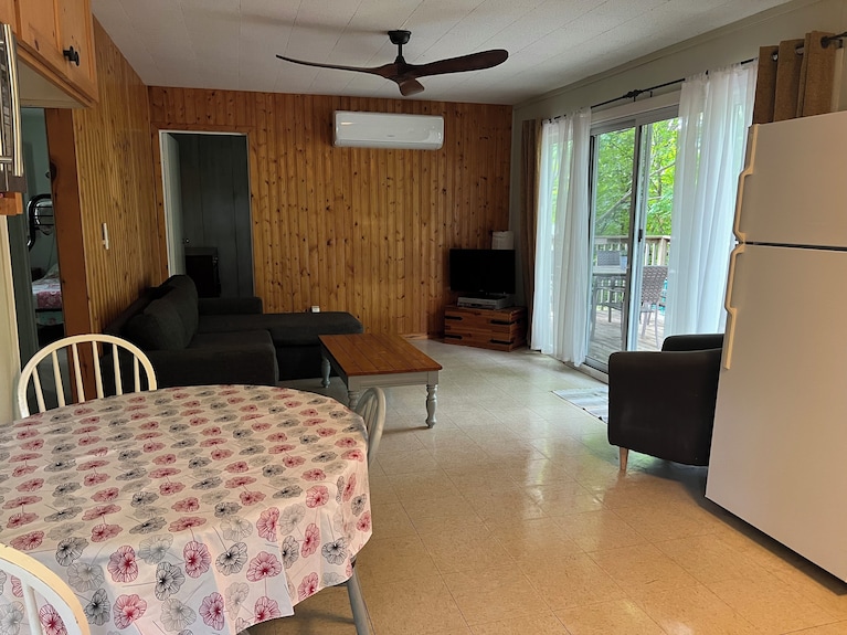 Classic Cottage Charm - Relaxing & Private. #1 - Kingston