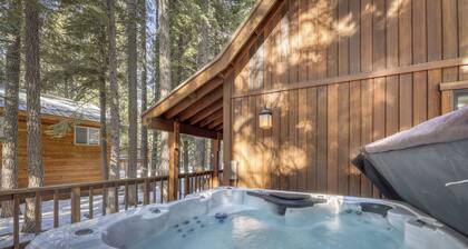 Tahoe Donner 4BR Escape | Hot Tub & Year-Round Fun