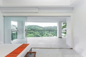6 bedrooms, iron/ironing board, WiFi, bed sheets - Beautiful house with pool, beach club, ocean and mountain view, exclusive Fracc. (Acapulco de Juárez)