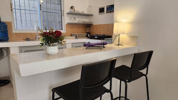 Departamento, 1 habitación, con acceso para personas discapacitadas, patio | Interior