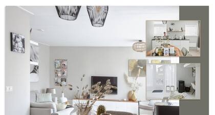 Holiday Home in Yn e Lijte With Water Sports