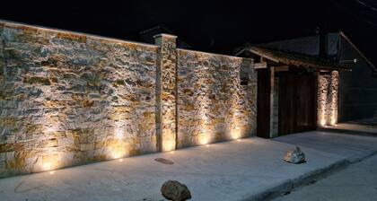 Beautiful house to relax in, located between the mountains and the sea, 500m from the beach.