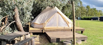 REFUGIO Natural Glamping