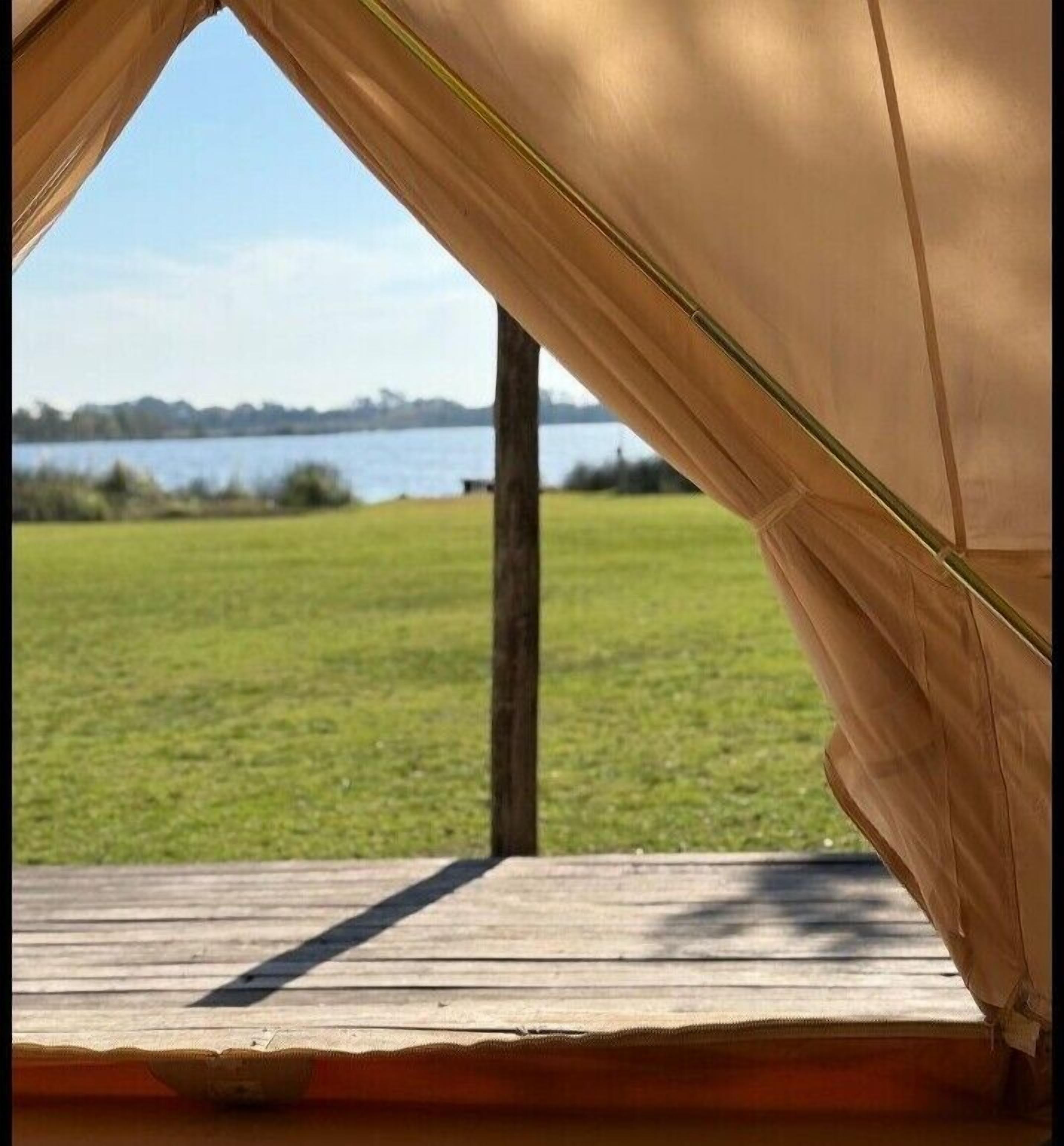 1 habitación y ropa de cama 