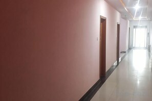 Unclassified image, 2 of 10, button - Shanghai Longting Hotel (Shanghai)