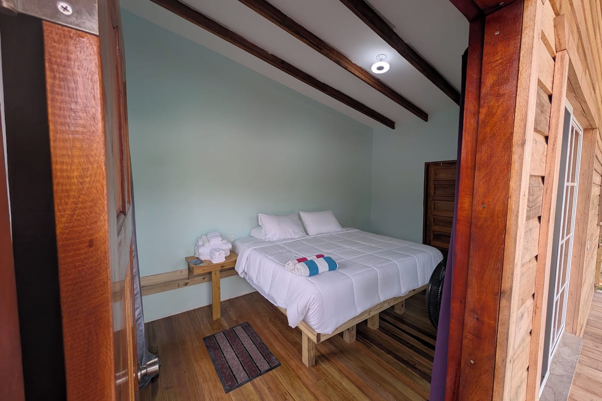 2 bedrooms, memory-foam beds, laptop workspace, free WiFi
