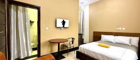 1 soverom, strykejern/-brett, wi-fi og sengetøy