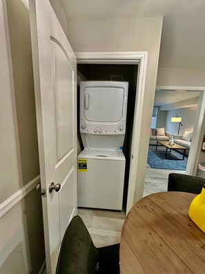 Interior - 2 Bed/1.5 Bath Apartment (Gastonia)