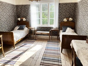 2 Schlafzimmer