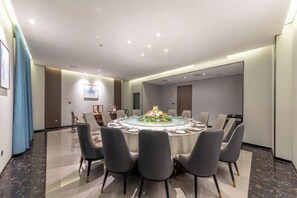 Restaurant - Wuyihai International Hotel (Huanghe Jiaotong College High-speed Railway Station) (Wuzhi)