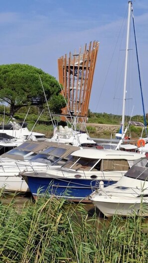 Marina