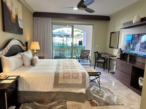 2 bedrooms, in-room safe, WiFi, bed sheets