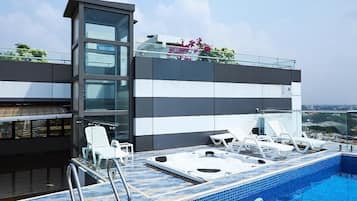 Idromassaggio all'aperto