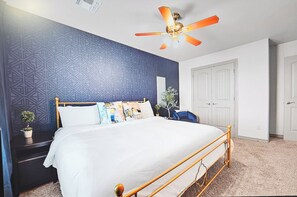 2 bedrooms, iron/ironing board, WiFi, bed sheets