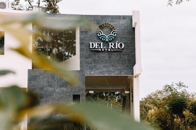 DEL RIO HOTEL