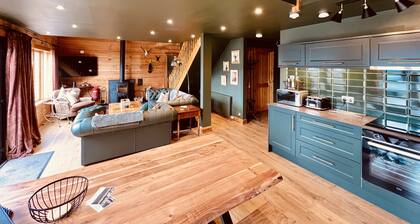 Luxury lodge with Sauna and Hot Tub