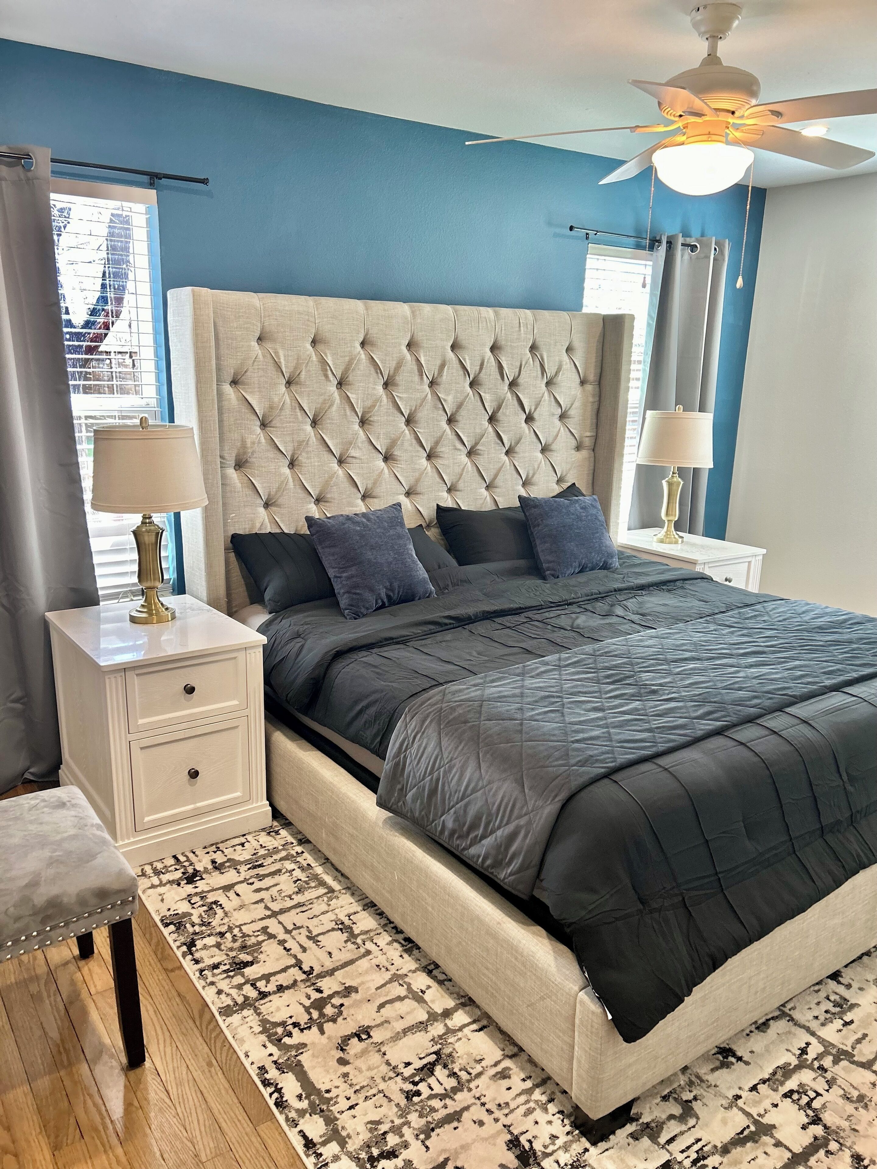 3 bedrooms, desk, iron/ironing board, travel crib