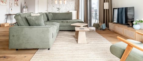 Apartment | Living room