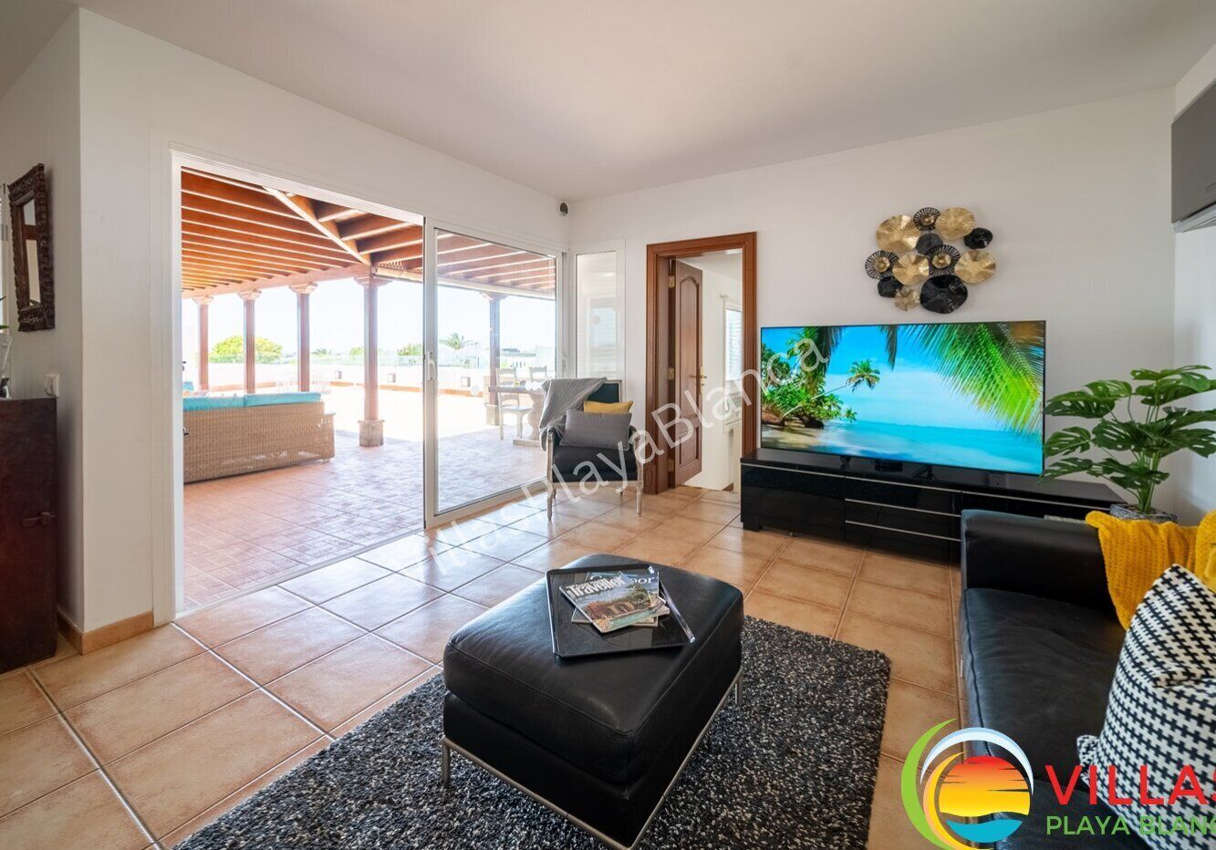 Smart TV, table tennis