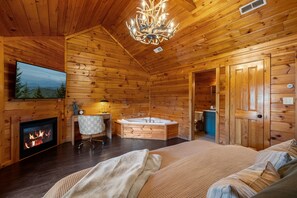 7 bedrooms, desk, iron/ironing board, travel cot - ~sleep22~arcade-golf-comm.pool-bunks-1.7mi to pkwy (Sevierville)