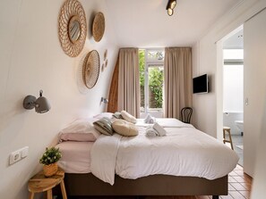 บ้านพัก | 4 ห้องนอน
