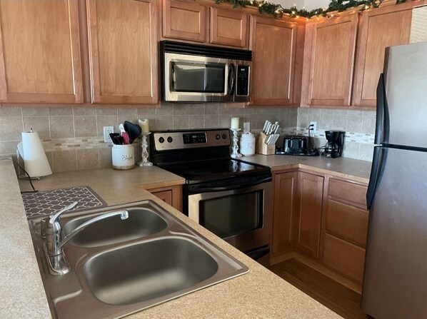 Microwave, oven, stovetop, dishwasher