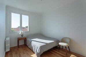 3 bedrooms