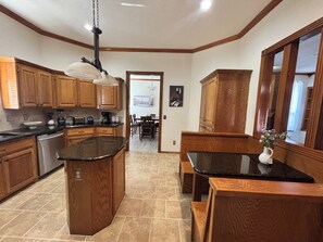 Private kitchen - Nice, Spacious 3 Bed 2bath house on Megan Dr Oklahoma City (Oklahoma City)