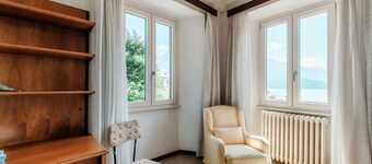 Historic apartment with lake view (Riflessi sul lago)