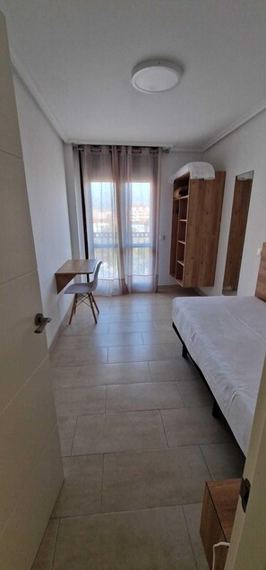 Family Apartment, City View | 3 bedrooms, desk, iron/ironing board, free WiFi - Apartamentos Gran Socaire de Noja (Noja)