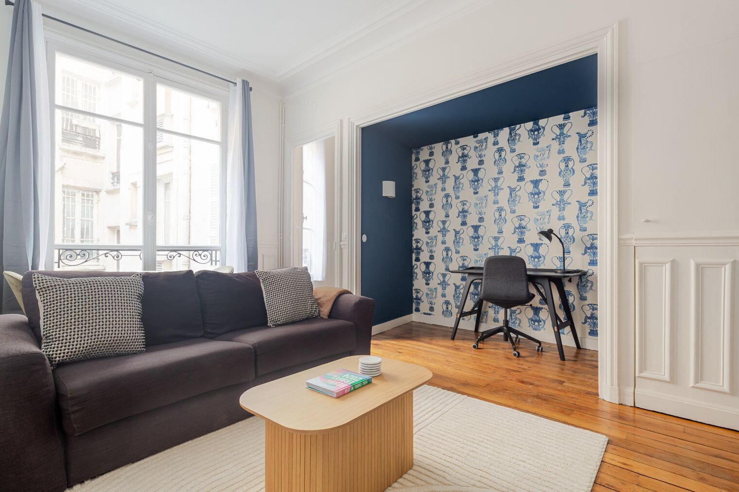 Fernseher, Stereoanlage