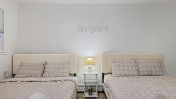 2 habitaciones, tabla de planchar con plancha, wifi y ropa de cama