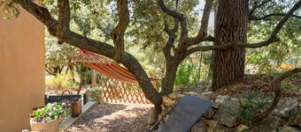 Holiday Home 'La Poulido' with Private Terrace, Private Garden and Wi-Fi