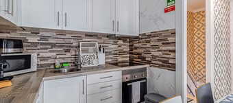 Apartment 'Beautiful Azulejos A Quiet Street' with Balcony and Wi-Fi
