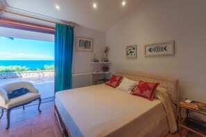 3 dormitorios, tabla de planchar con plancha, wifi gratis y ropa de cama